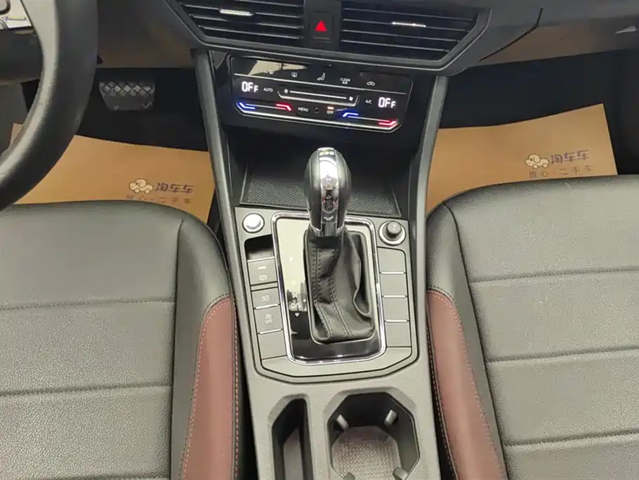Volkswagen Bora 2021 200TSI DSG Elite Smart Edition фото 16