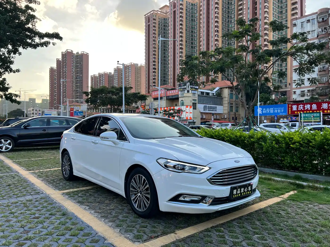 FORD MONDEO