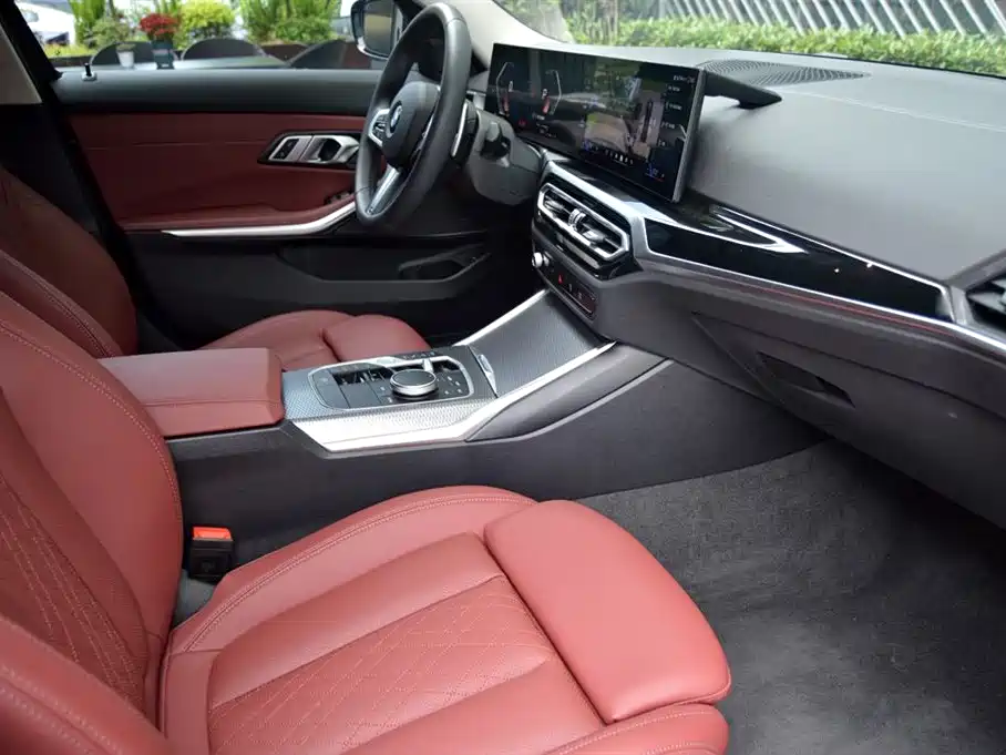 BMW 3 Series 2024 325Li M Sport Shadowline Package фото 15