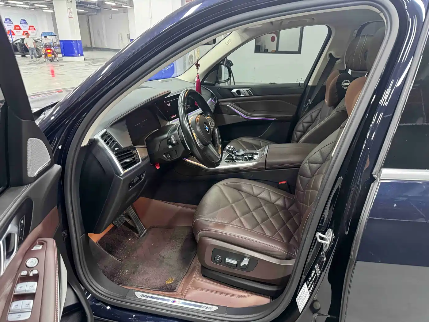 BMW X5 2022 xDrive 30Li Premium M Sport Package фото 15