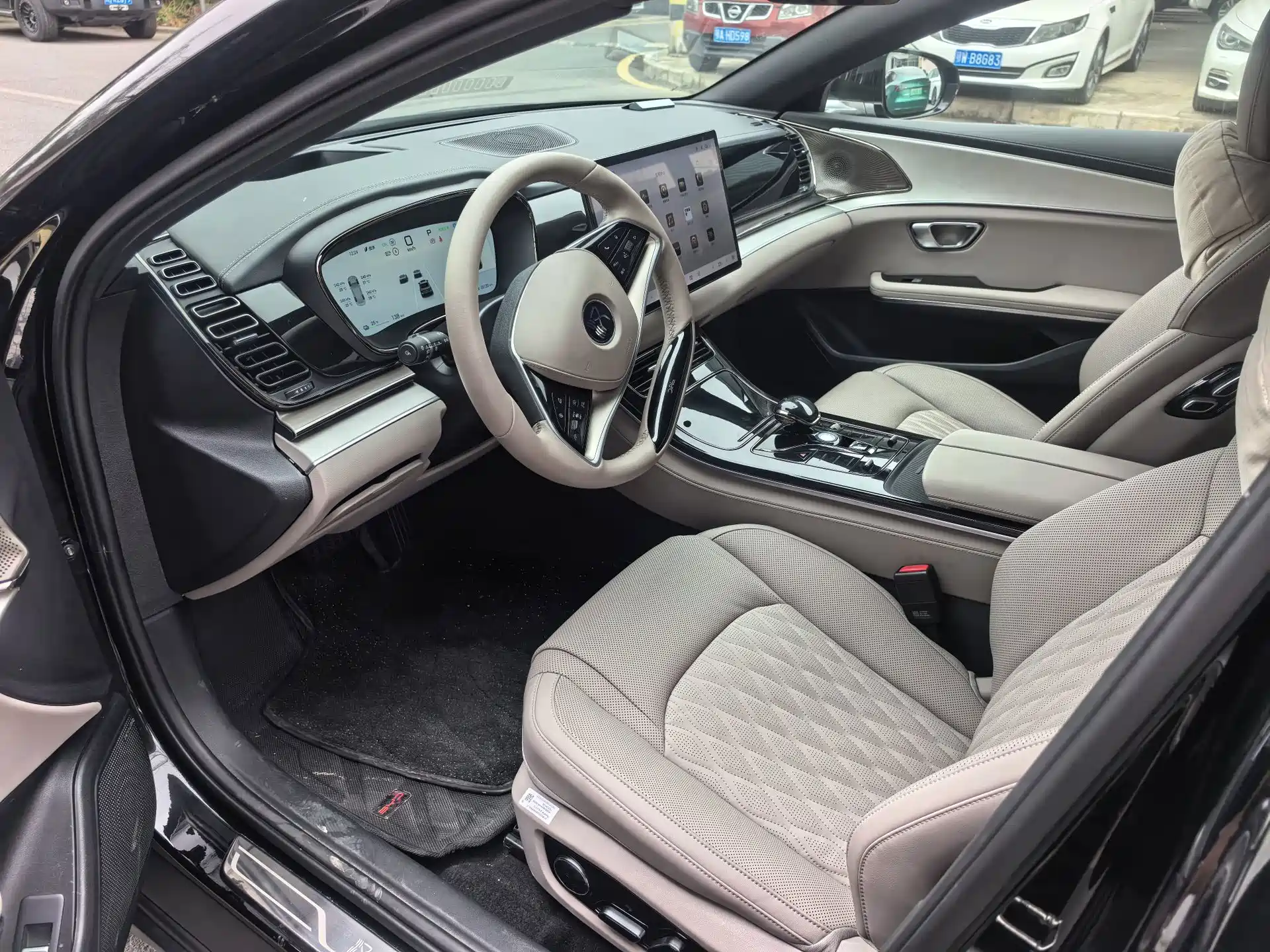 Фото 6 - BYD Han