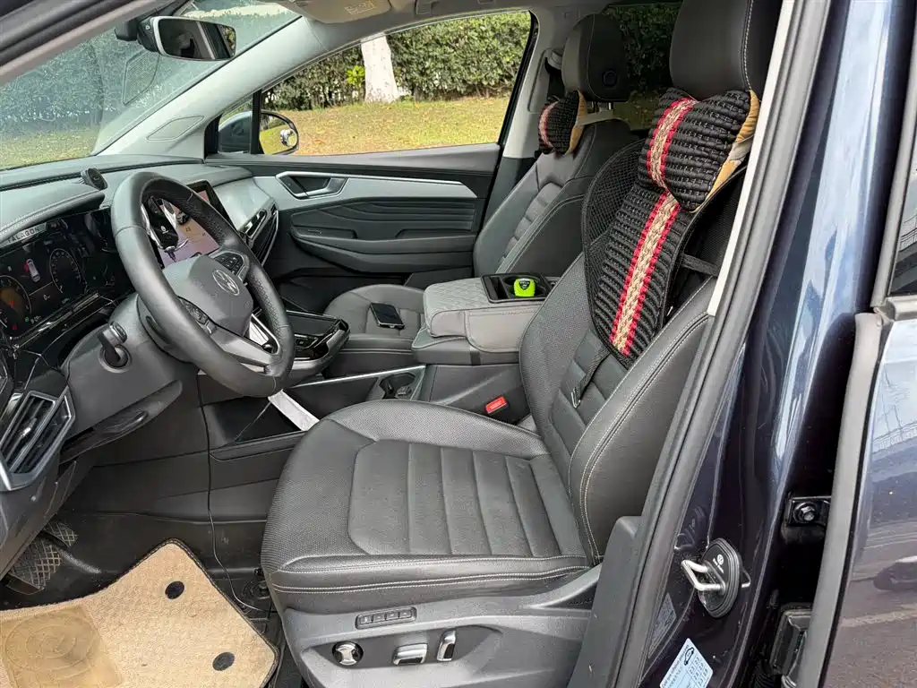 Volkswagen Talagon 2021 330TSI 2WD Luxury Premium Edition фото 8