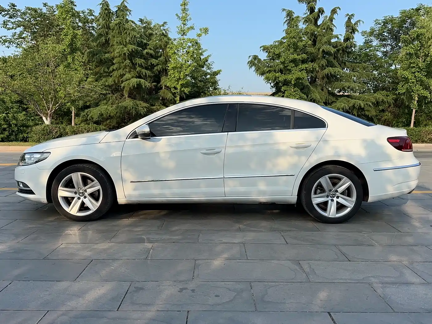 Volkswagen FAW-Volkswagen CC 2013 1.8TSI Premium фото 8
