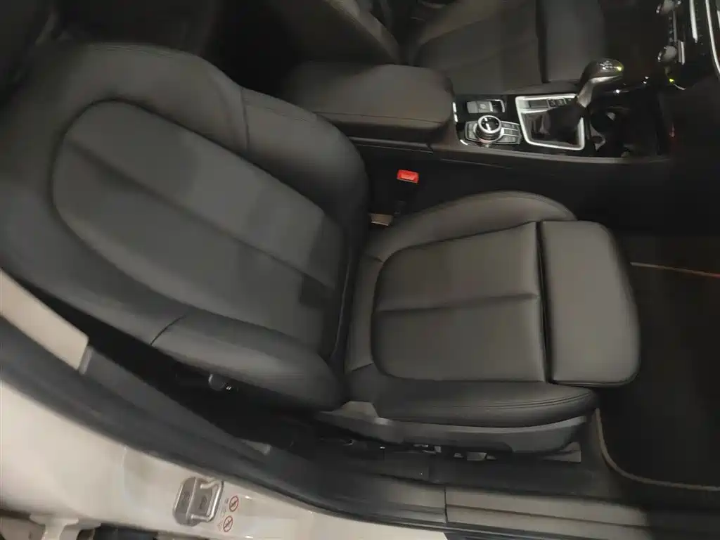 BMW 1 Series 2017 118i Design Package фото 25
