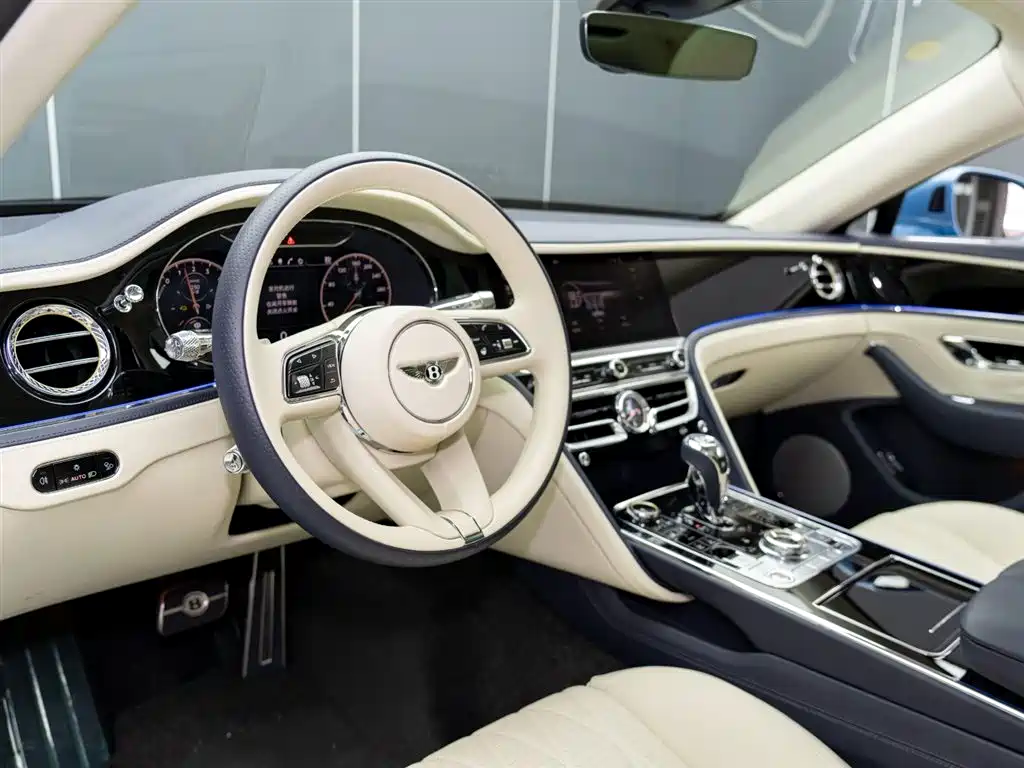 BENTLEY FLYING SPUR PLUG IN HYBRID
