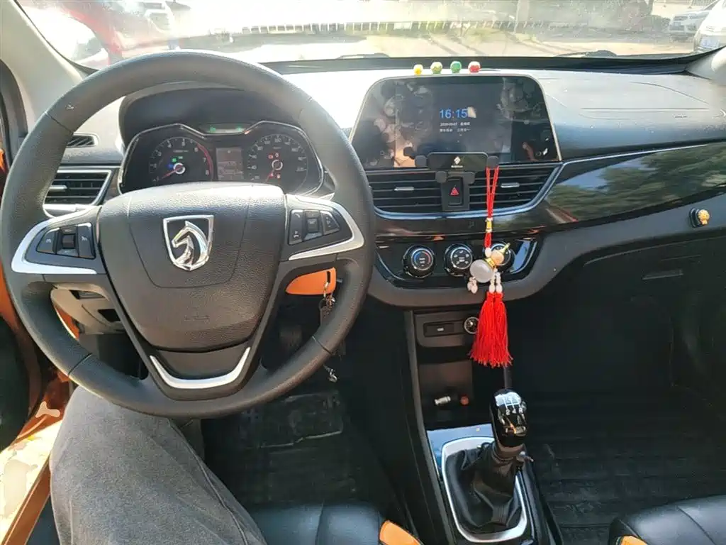 Baojun 310 2017 2016 1.2L Manual Luxury Type