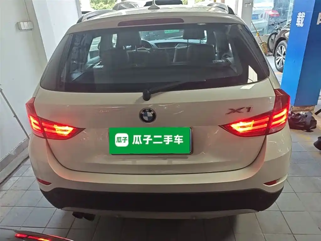 BMW X1 2015 Model sDrive18i Leading Advanced Edition фото 6