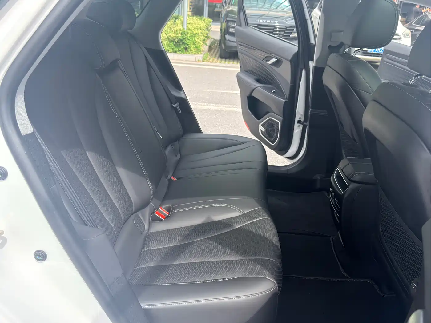 GEELY AUTOMOBILE BORUI