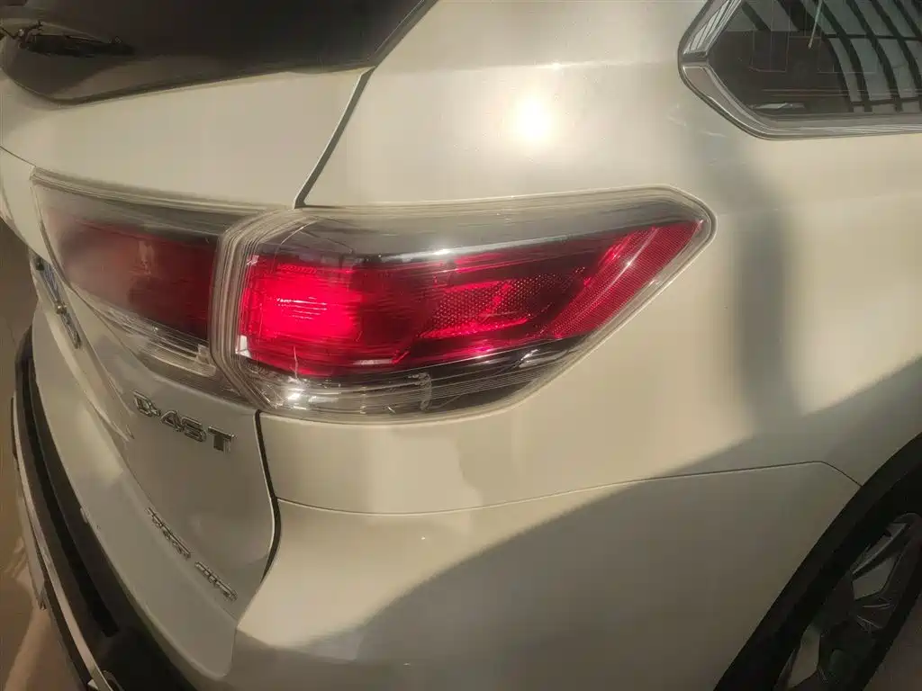 Toyota Highlander 2017 2.0T 4WD Premium 7-Seater фото 8