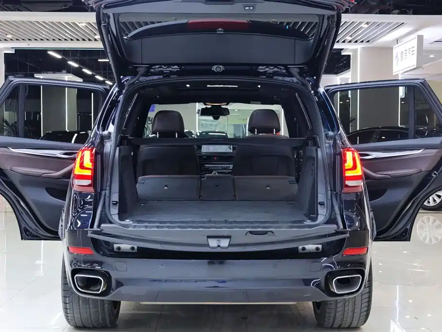 BMW X5 (Import) 2018 xDrive35i M Sport Model фото 32