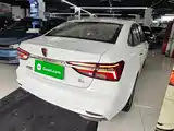 Фото 7 - Roewe i6
