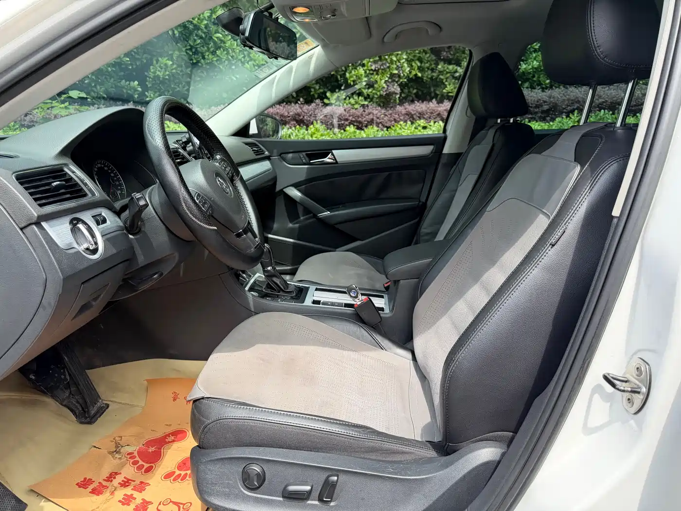 Volkswagen Passat 2013 1.8TSI DSG Yuzun фото 9