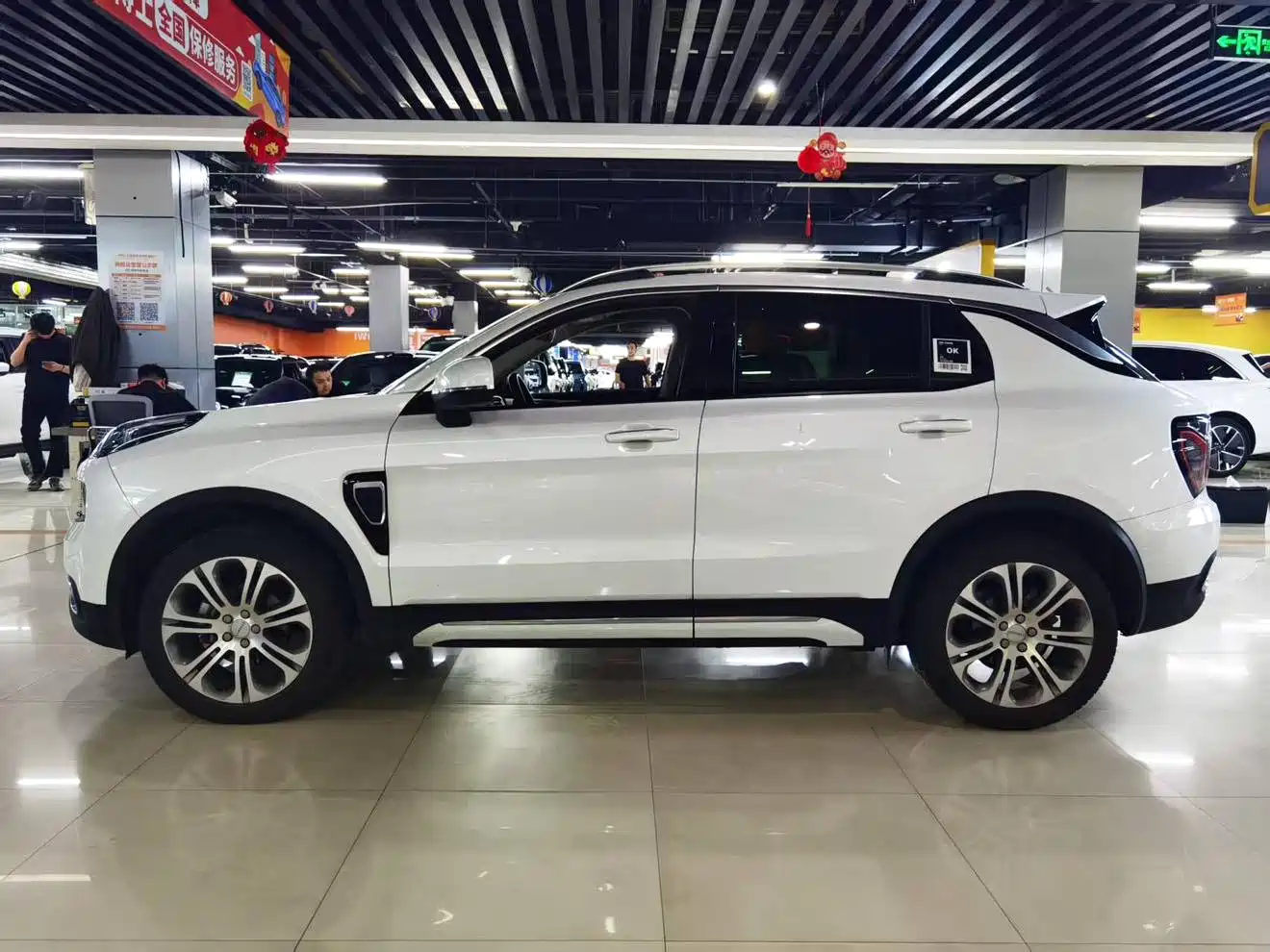 Lynk & Co 01 2019 2.0T 2WD Shine Pro Version China VI фото 4