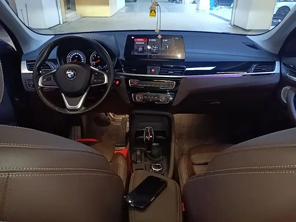 Photo 10 - BMW X1