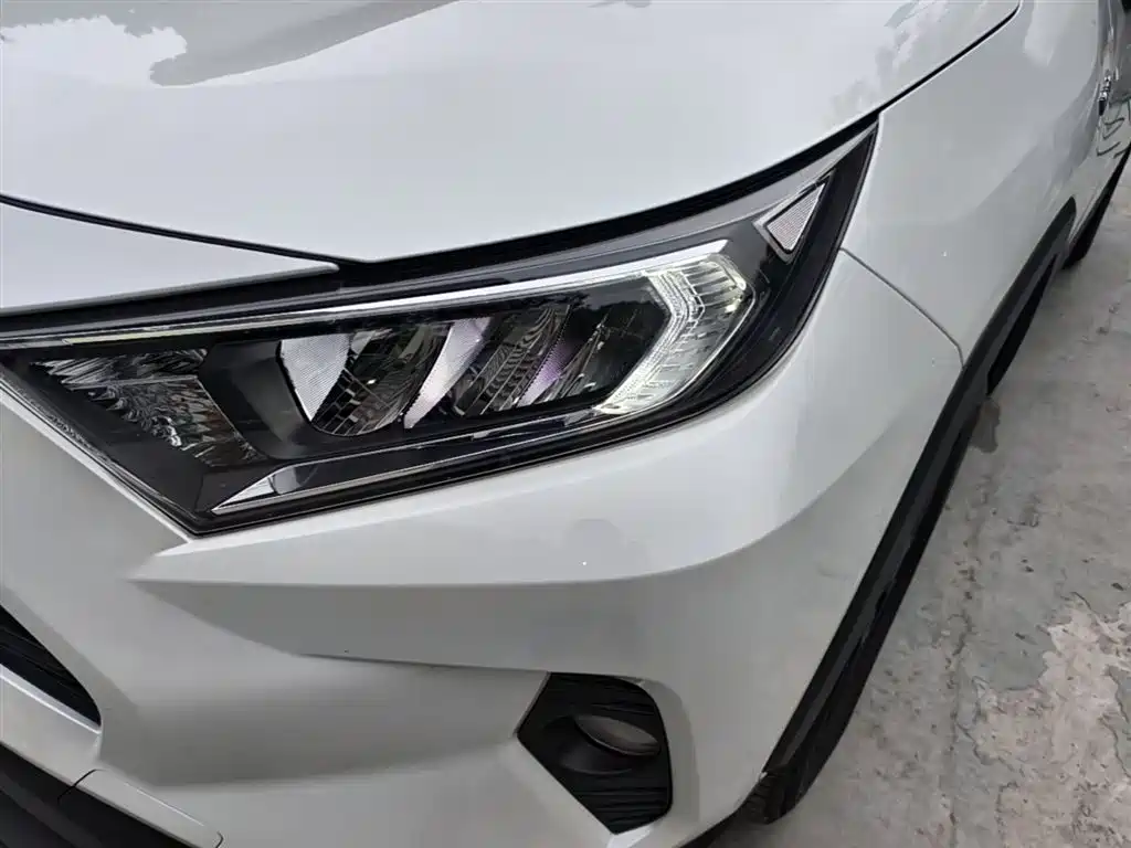 Toyota RAV4 Rongfang 2021 Facelift Hybrid 2.5L E-CVT 4WD Elite PLUS фото 24