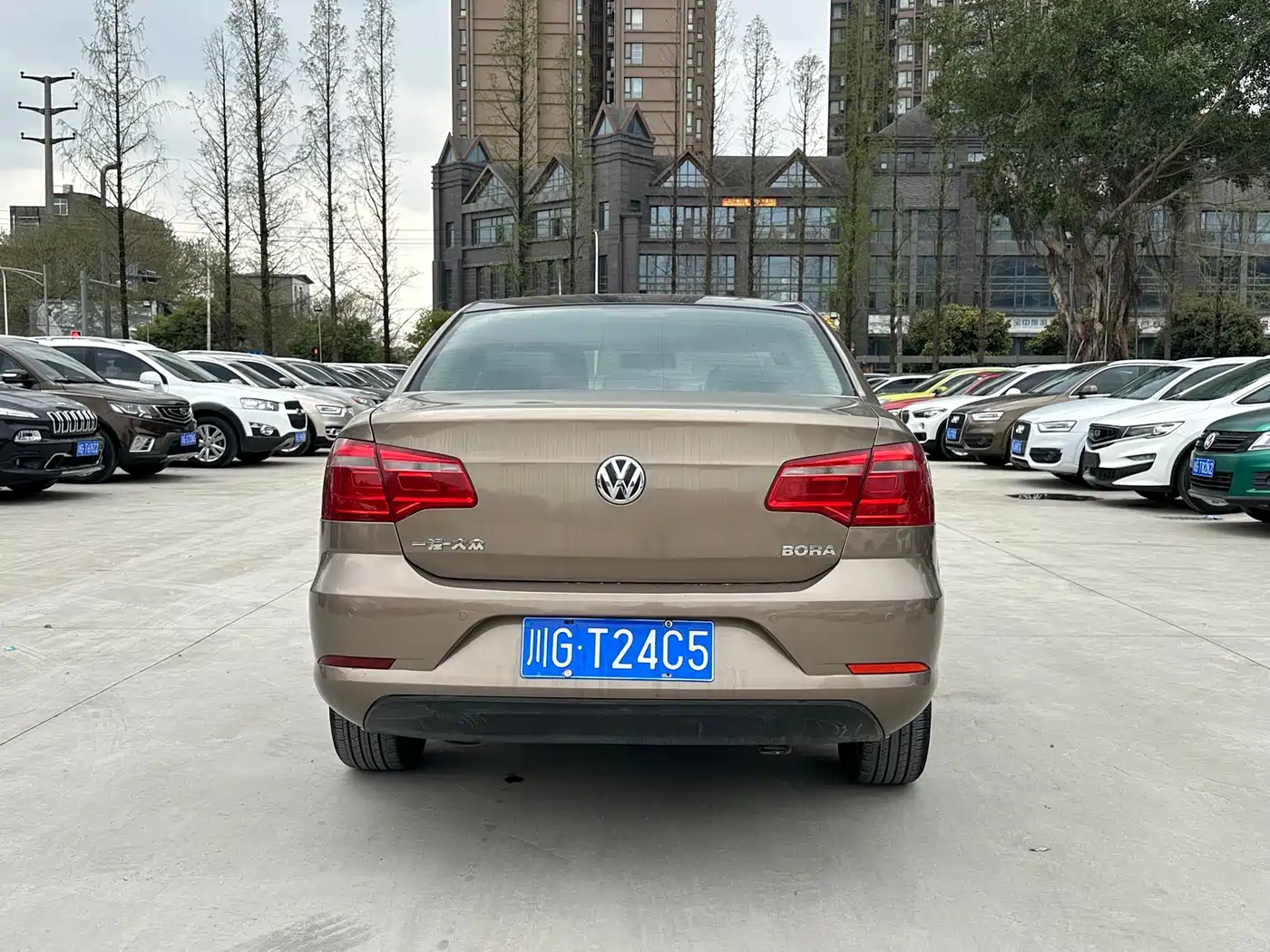 Volkswagen Bora 2015 Quality Edition 1.6L Automatic Comfort фото 12
