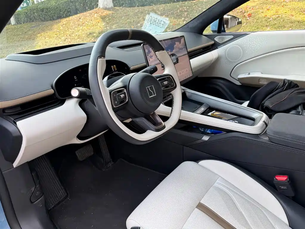 ZEEKR EXTREME KRYPTON 007GT