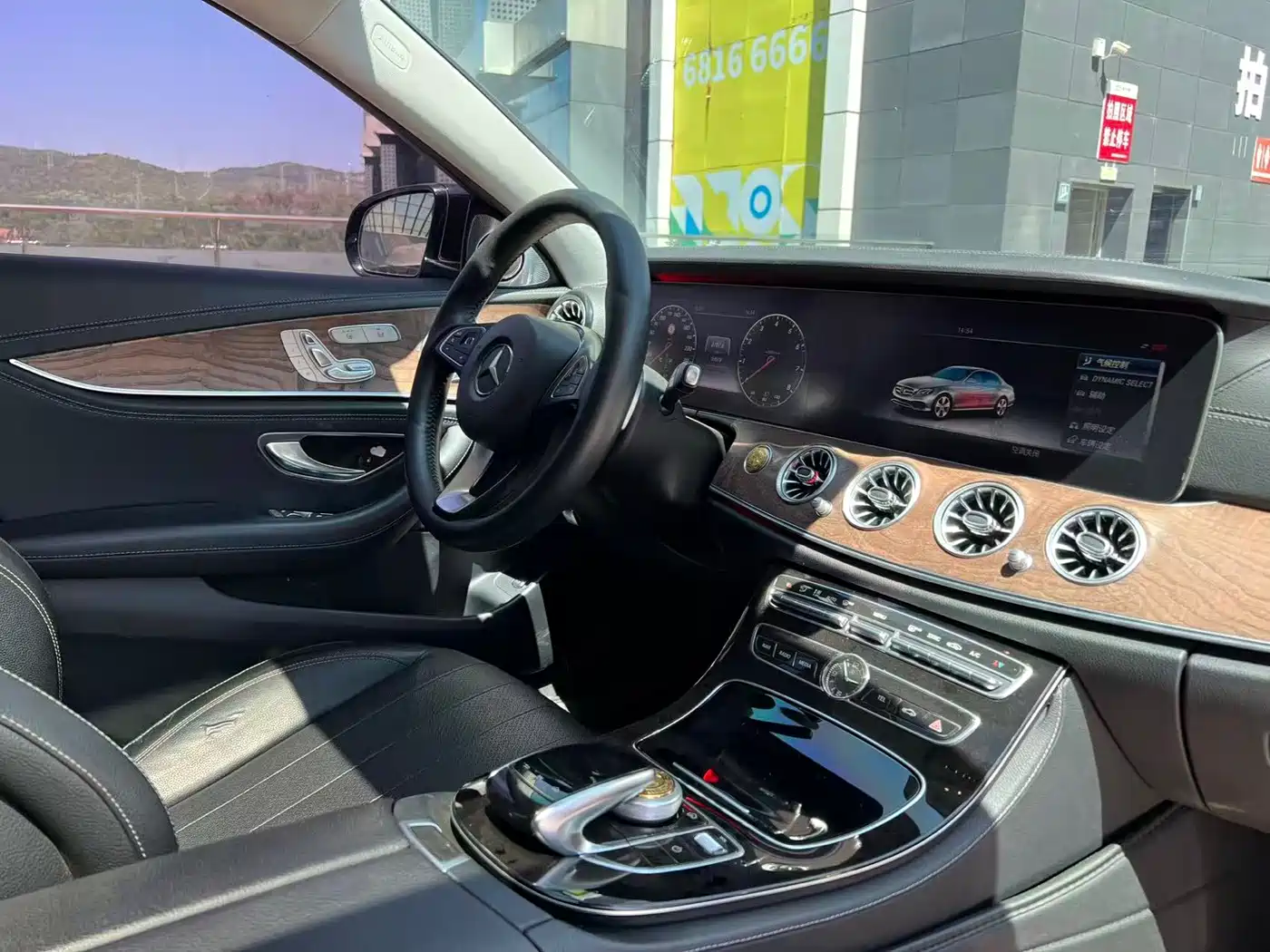 Mercedes-Benz E-Class 2016 E 300 L Fashion Type фото 23