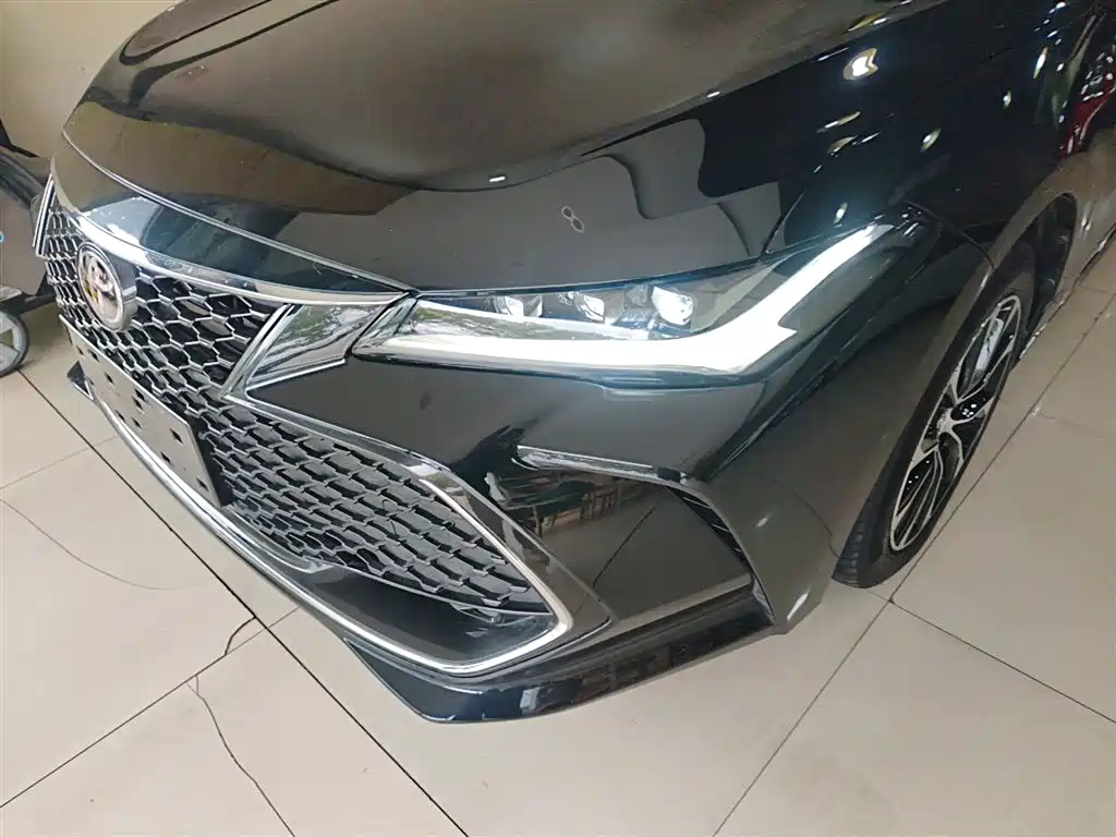 Toyota Avalon 2022 2.5L Luxury Edition фото 18