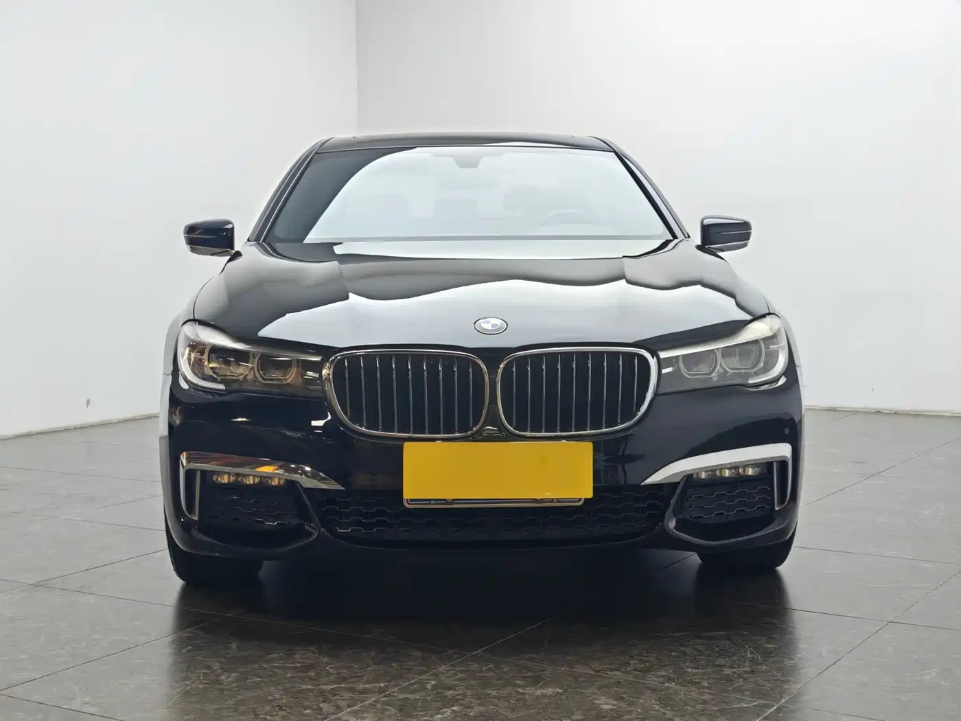 BMW 7 Series 2018 730Li Leading Type M Sport Package фото 5