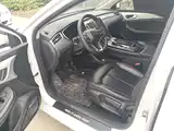 Photo 16 - Roewe i6 MAX EV