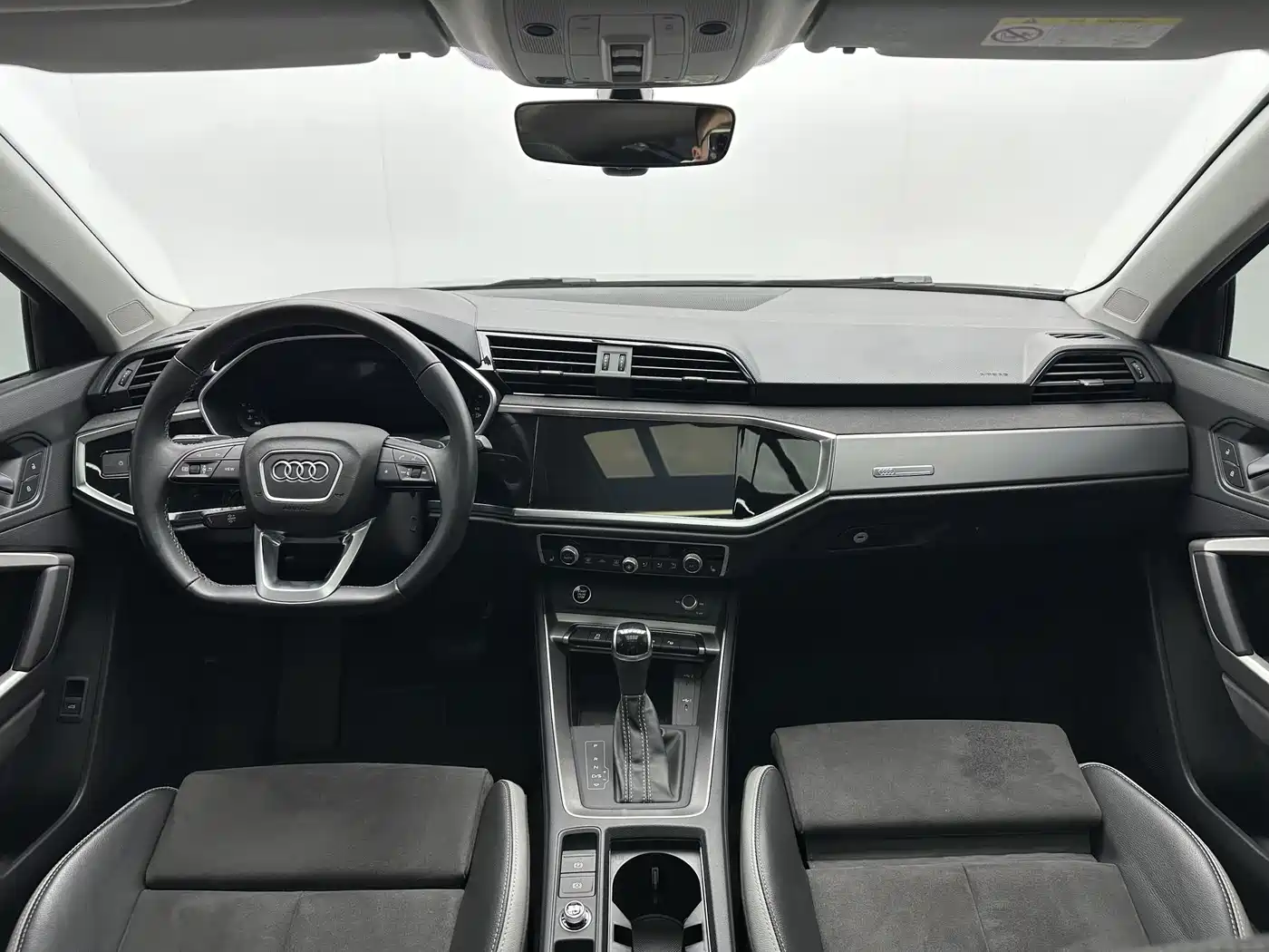 Audi Q3 2023 35 TFSI Fashion Dynamic (1.4T) фото 7