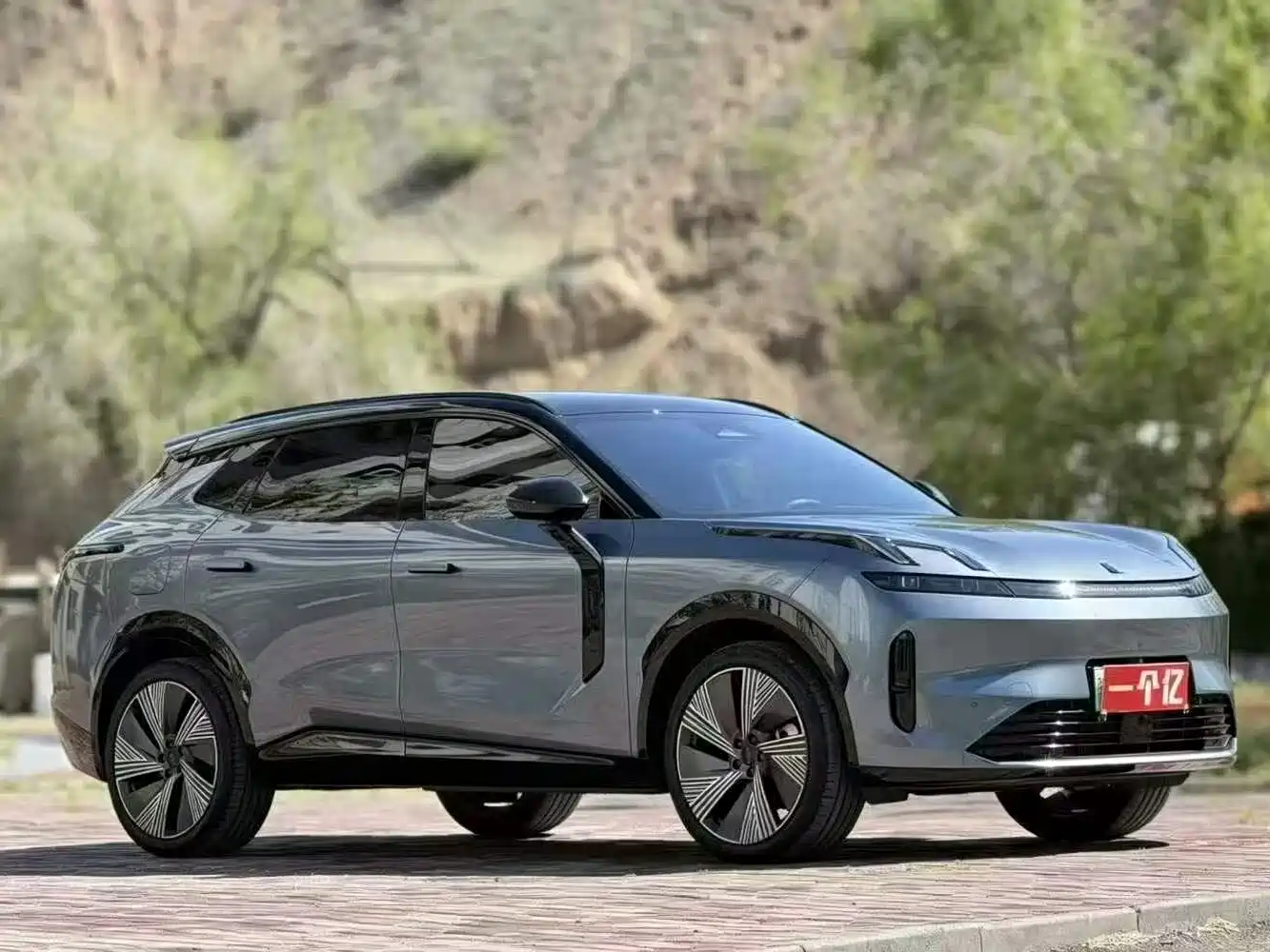 Lynk & Co 08 EM-P 2025 245km Ultra Long Range Halo фото 3