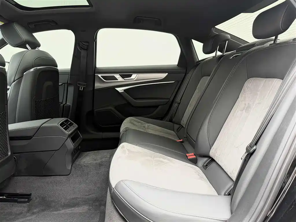 Audi A6L 2023 40 TFSI Luxury Dynamic фото 14