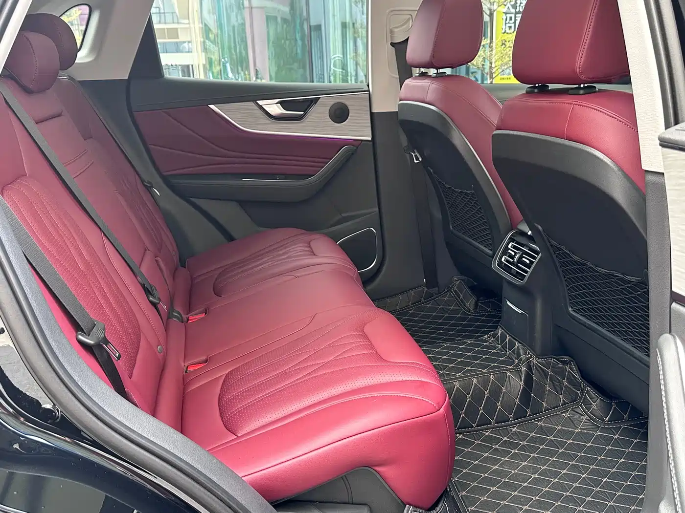 Hongqi HS5 2025 2.0T 2WD Qixiang Pro фото 18