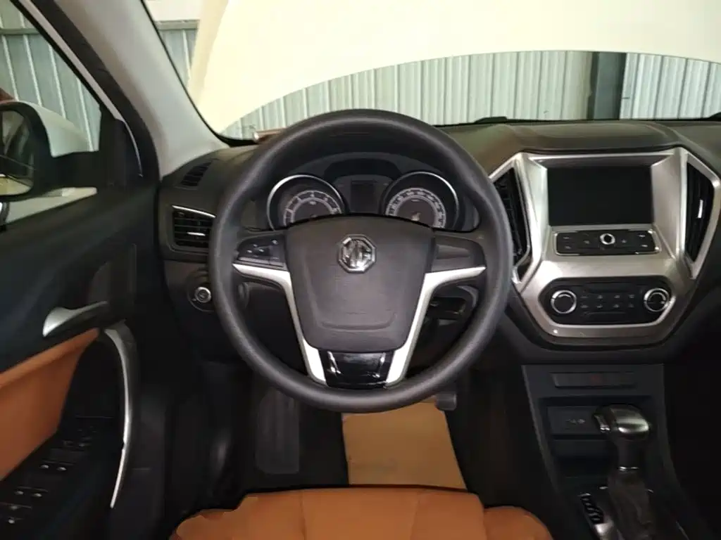 MG GT 2017 2016 Model 1.5L Automatic Premium Luxury Edition