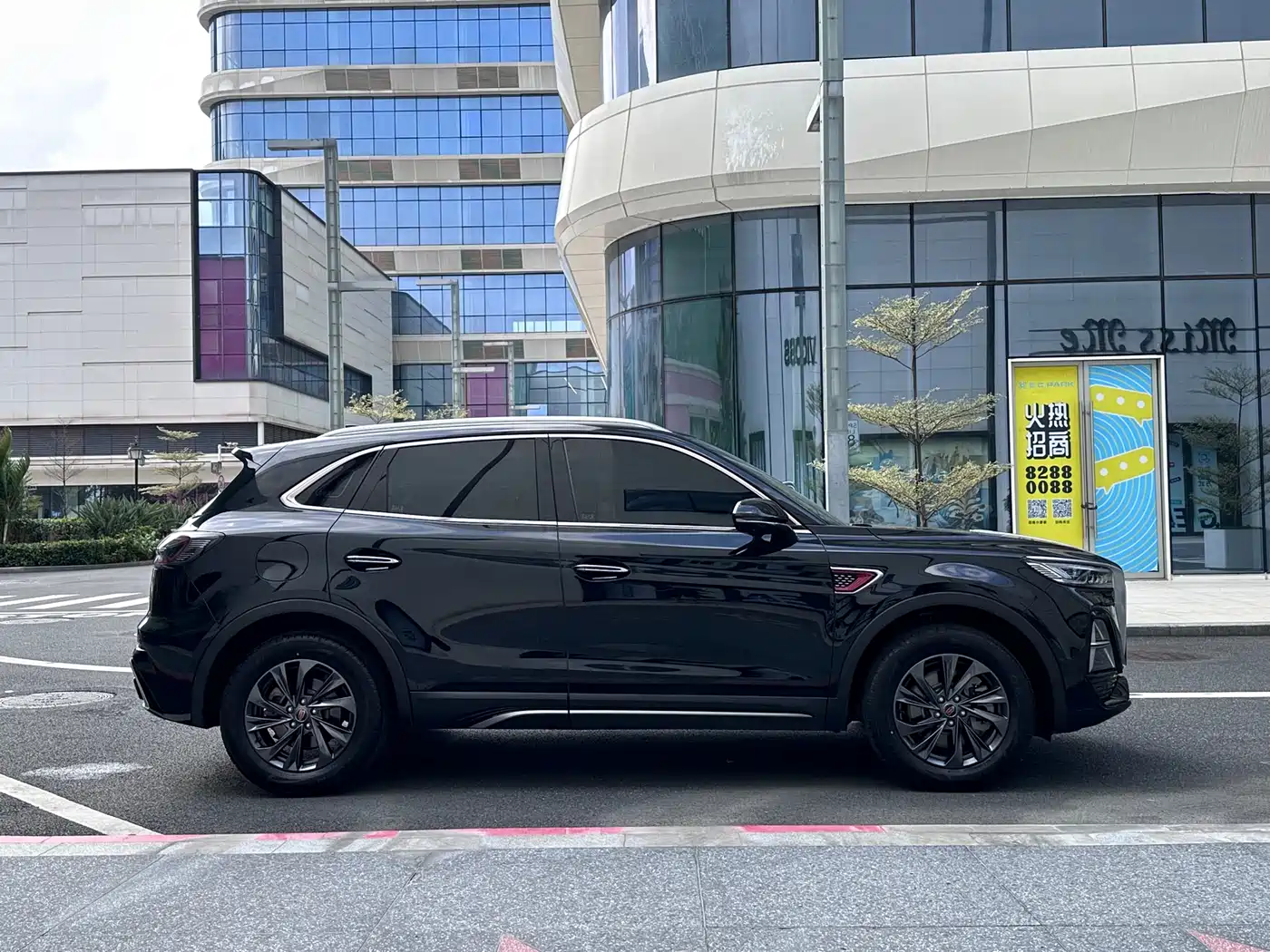 Hongqi HS5 2025 2.0T 2WD Qixiang Pro фото 8