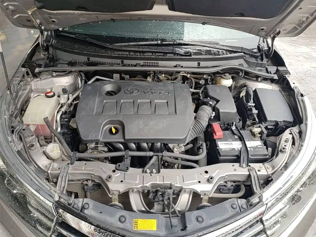 Toyota Corolla 2014 1.6L CVT GL-i Leather Edition фото 20