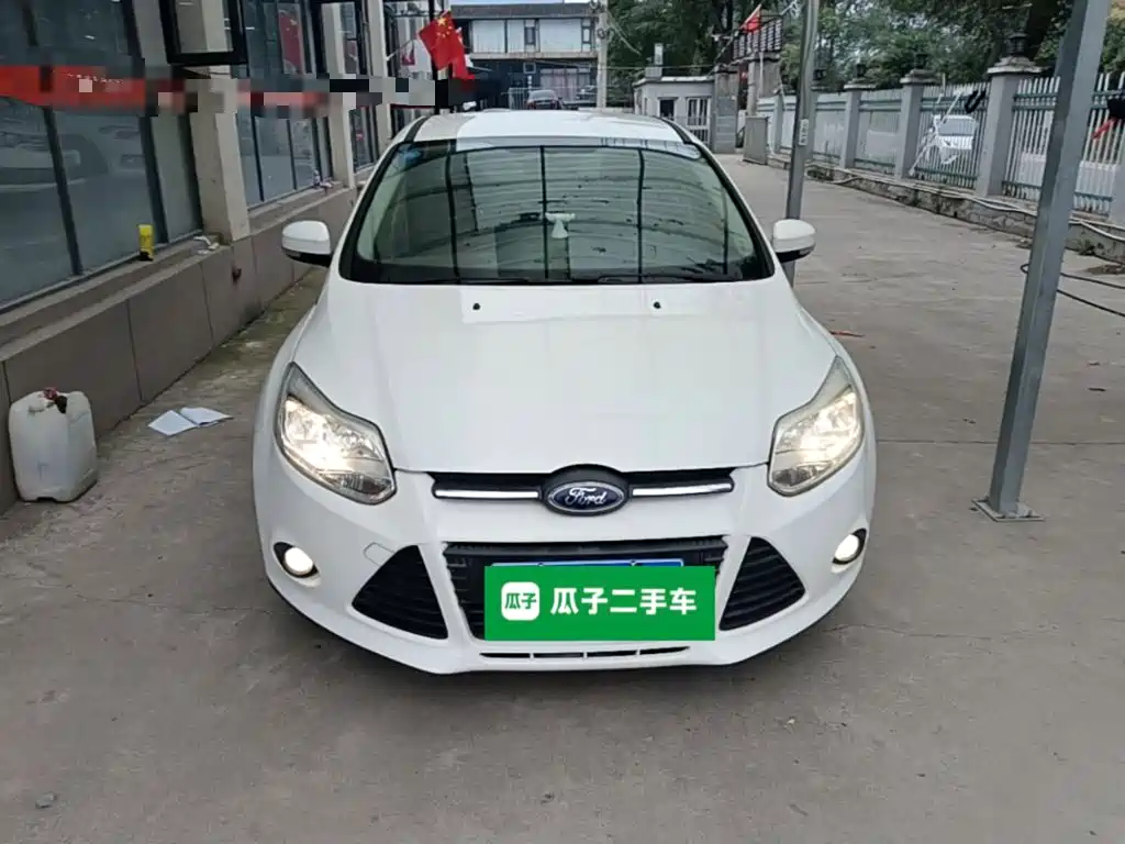 Ford Focus 2015 2012 Sedan 1.6L Automatic Comfort