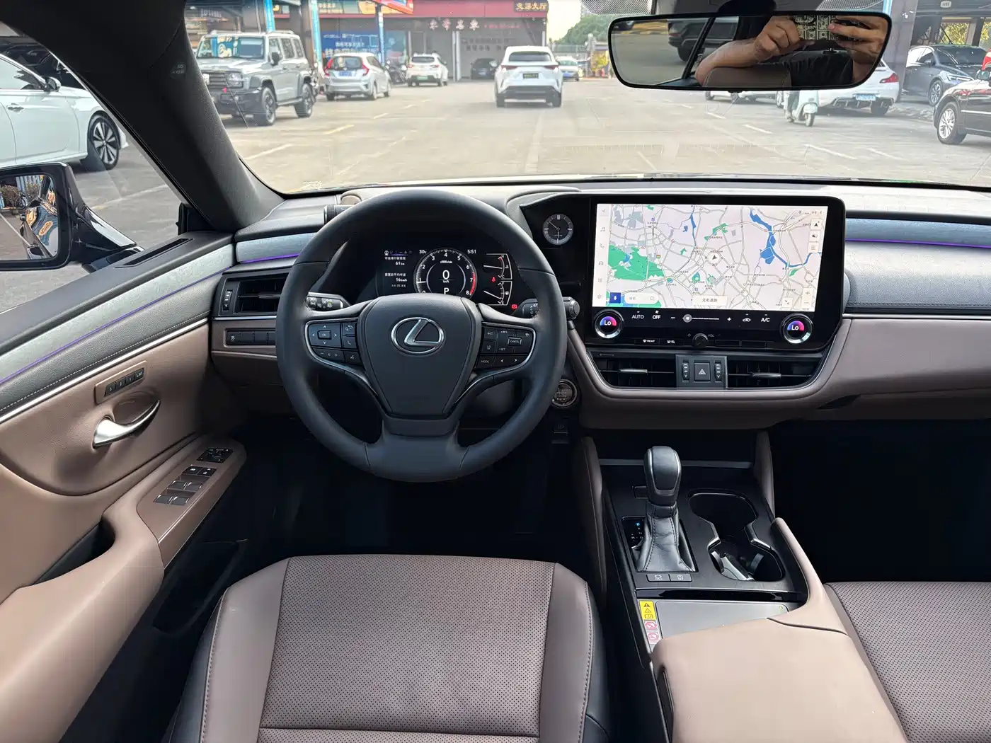 Lexus ES 2025 2025 200 Ultimate Edition