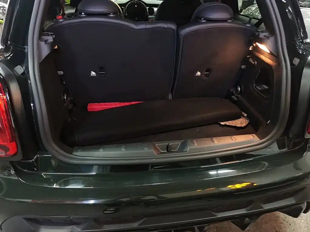 MINI JCW