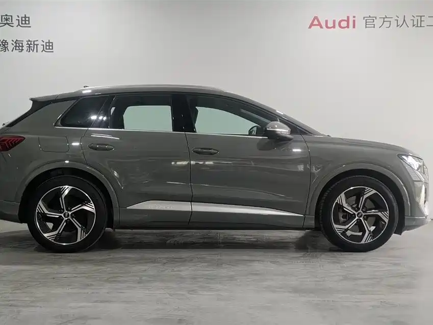 Audi Q4 e-tron 2024 40 e-tron Creation Edition фото 3