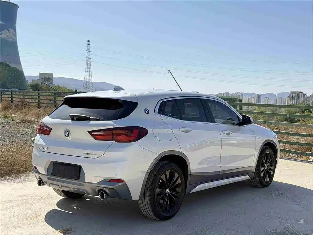 BMW X2 2023 sDrive25i M Off-Road Package фото 4