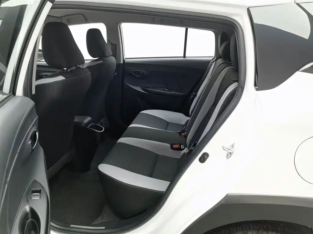 Toyota YARiS L Zhi Xuan 2020 Zhi Xuan X 1.5L CVT Leading фото 15