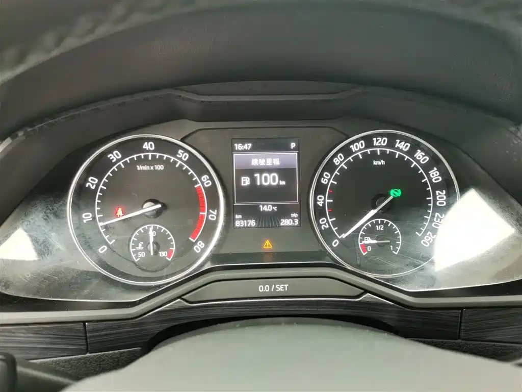 Škoda Superb 2016 TSI330 DSG Smart Edition фото 12