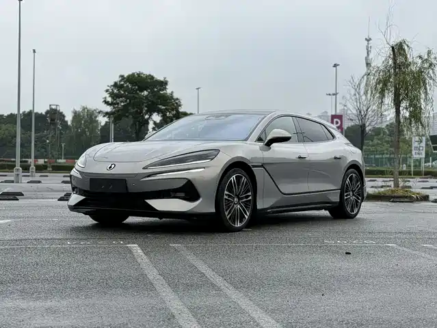 Denza Z9GT 2024 1100 AWD Ultra Edition