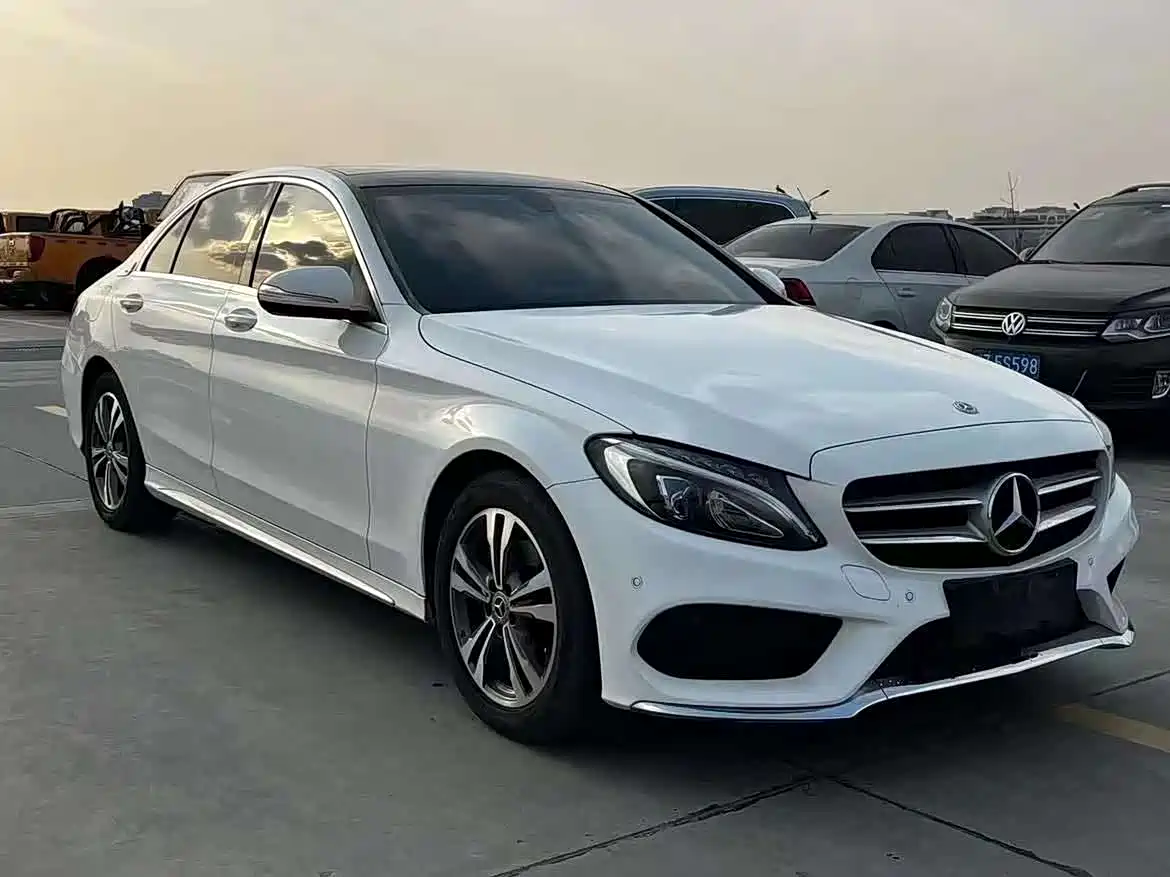 Mercedes-Benz C-Class 2018 C 200 L Sport Edition фото 12