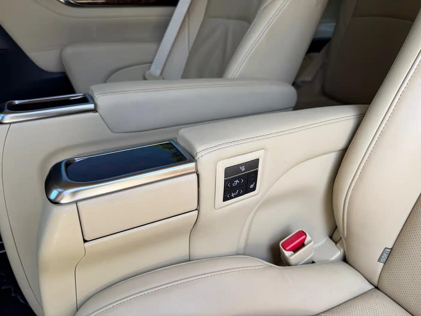 Toyota Alphard 2021 Hybrid 2.5L Premium фото 14