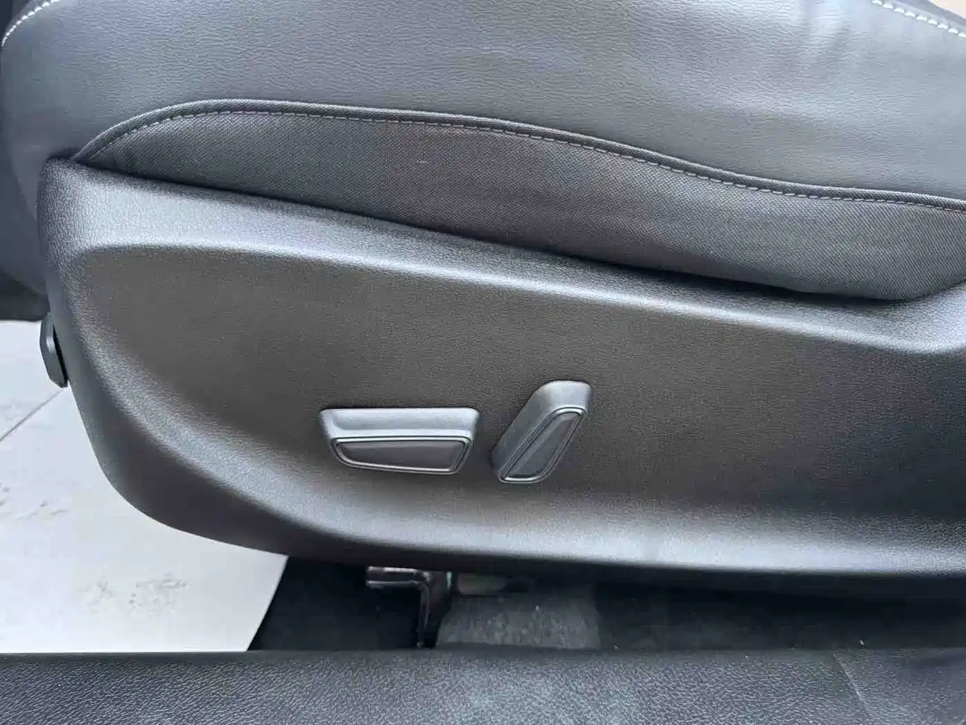 Haval M6 2023 PLUS 1.5T Manual Luxury Smart Connect фото 12