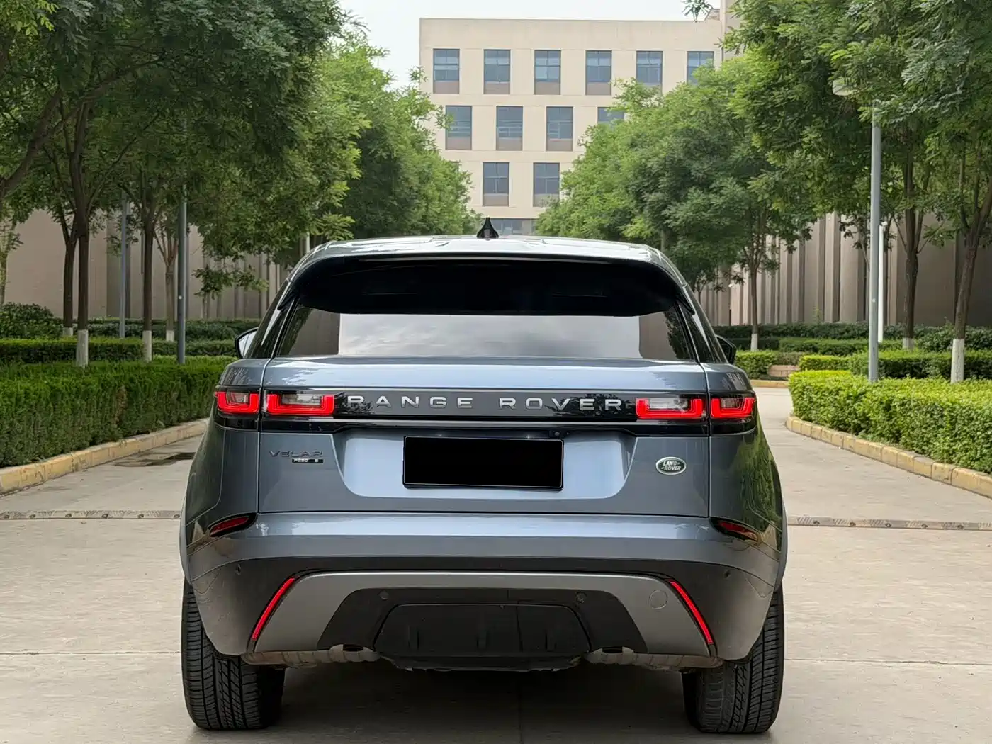 Land Rover Range Rover Velar 2019 250PS R-DYNAMIC S фото 17