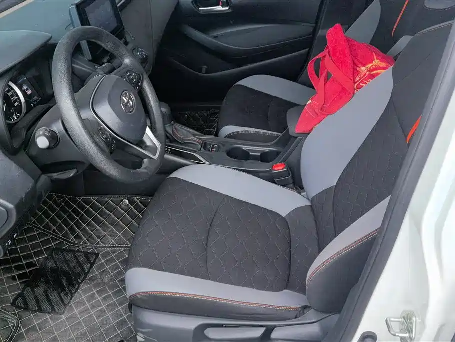 Toyota Corolla 2021 1.2T S-CVT Pioneer PLUS Edition фото 9