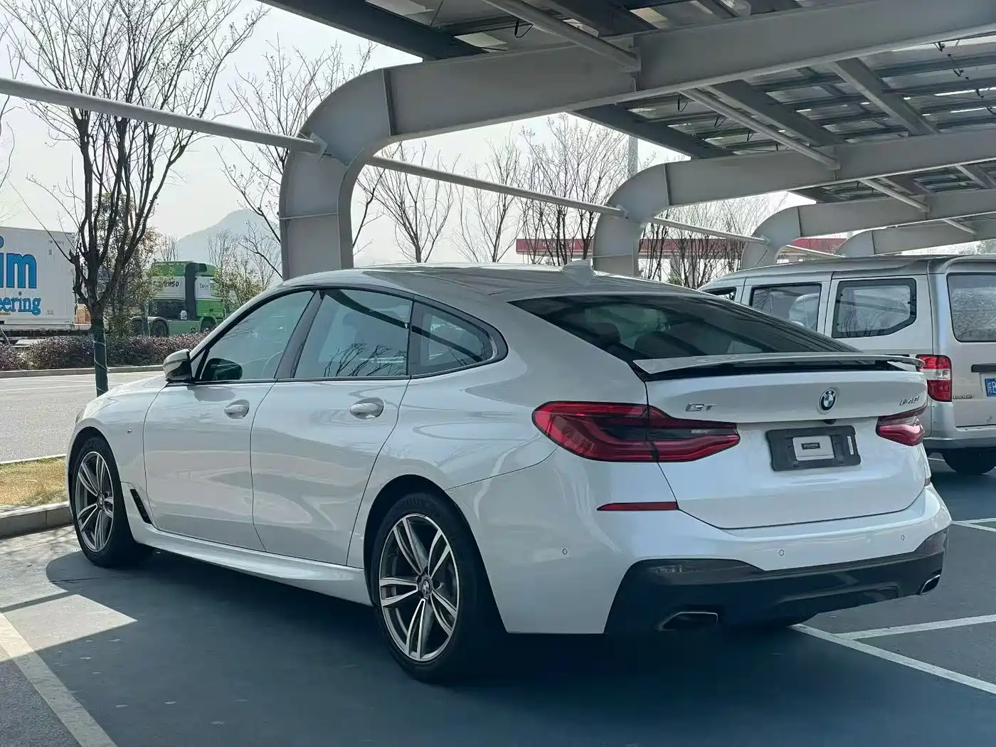 BMW 6 Series GT 2019 630i M Sport Package фото 7