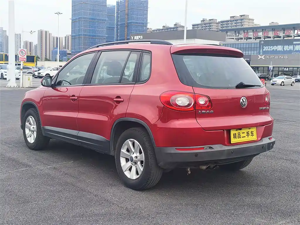 Volkswagen Tiguan 2012 1.8TSI Automatic 2WD Trend Edition фото 3