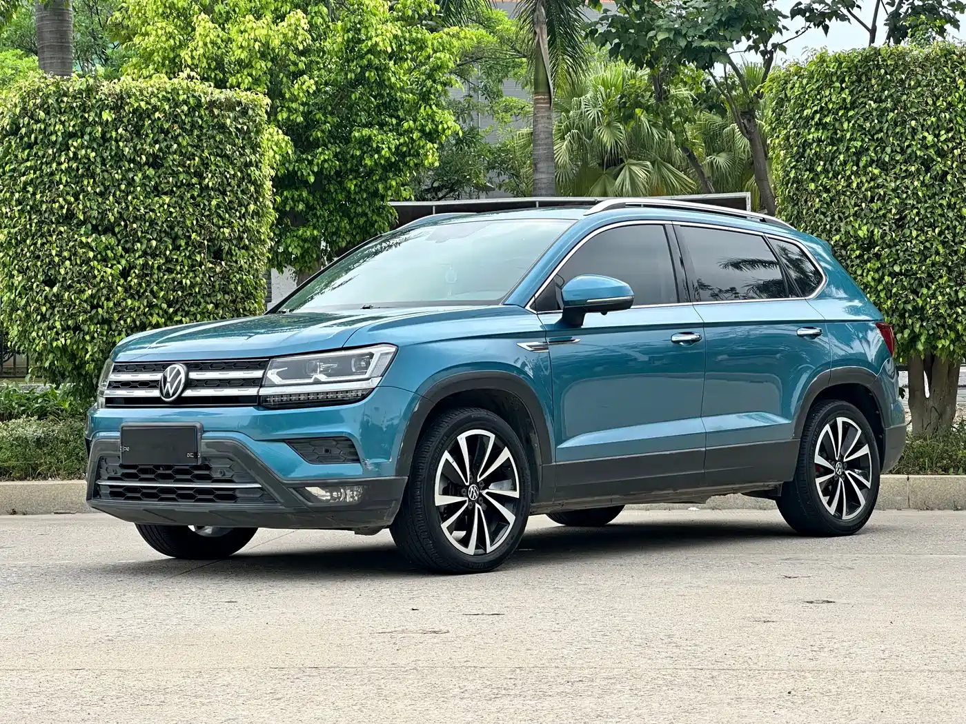 Volkswagen Tharu 2021 Model 280TSI 2WD Comfort Edition