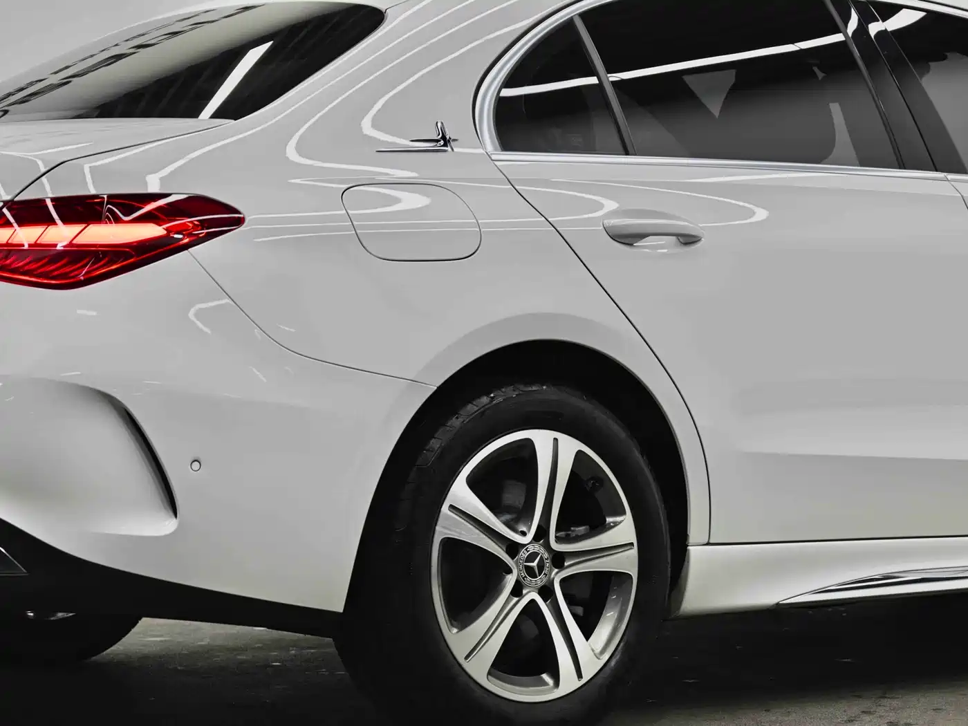 Mercedes-Benz C-Class 2022 C 200 L Sport Version фото 8
