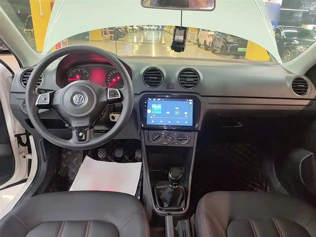 Volkswagen Jetta 2015 Value Edition 1.6L Manual Fashion фото 10